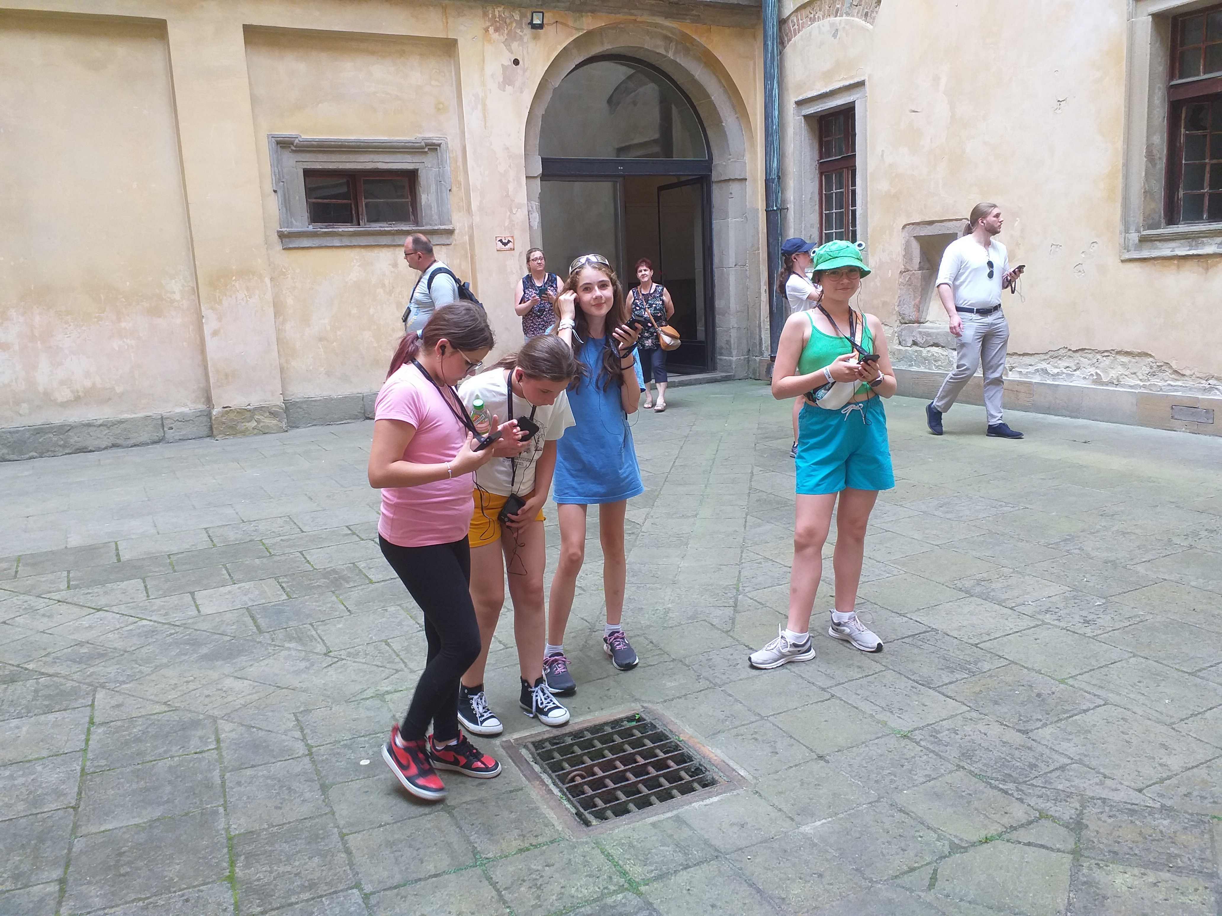 Gallery image 11712
