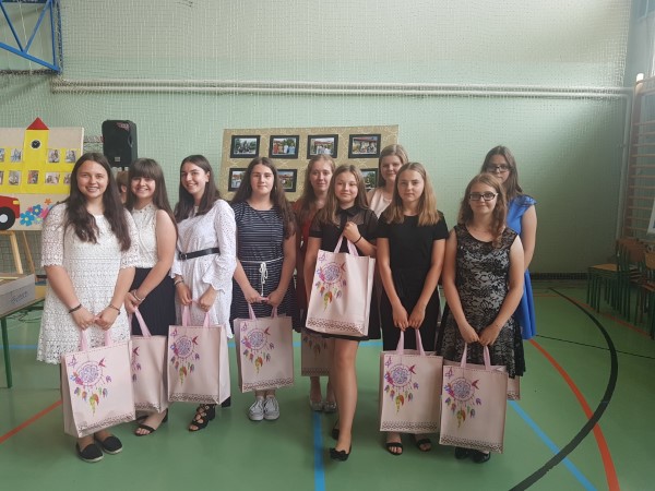 Gallery image 8389