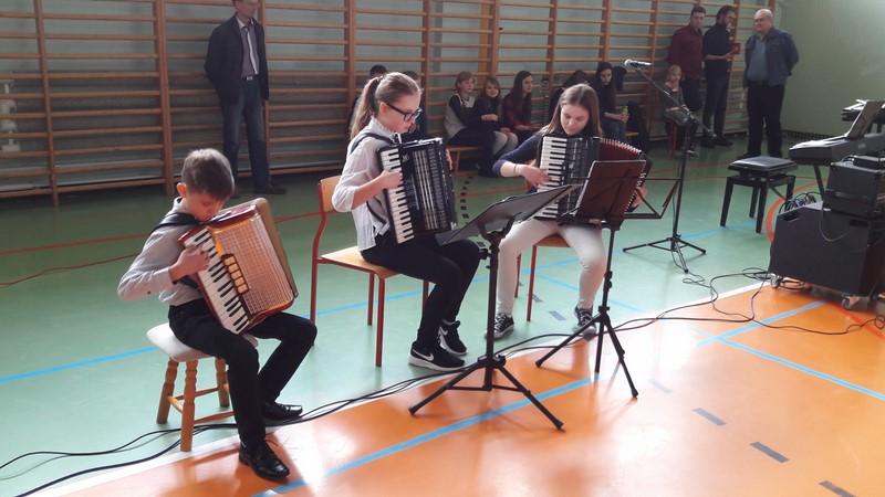 Muzyka łagodzi obyczaje