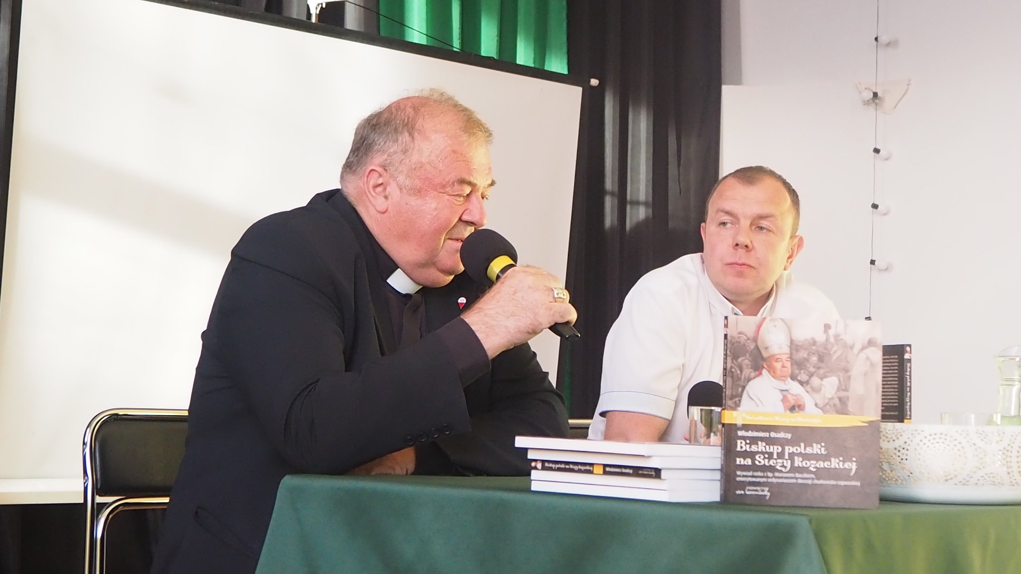 Spotkanie z księdzem biskupem Marianem Buczkiem