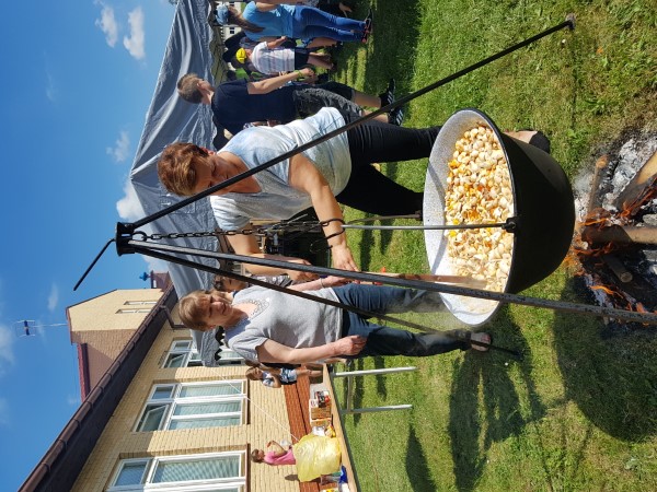 Gallery image 8099