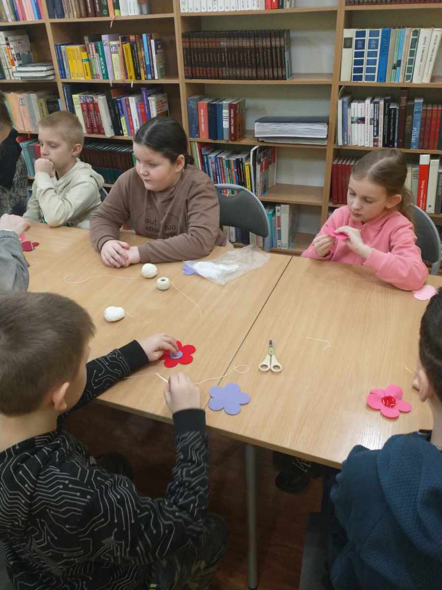 8Marca W Bibliotece 10