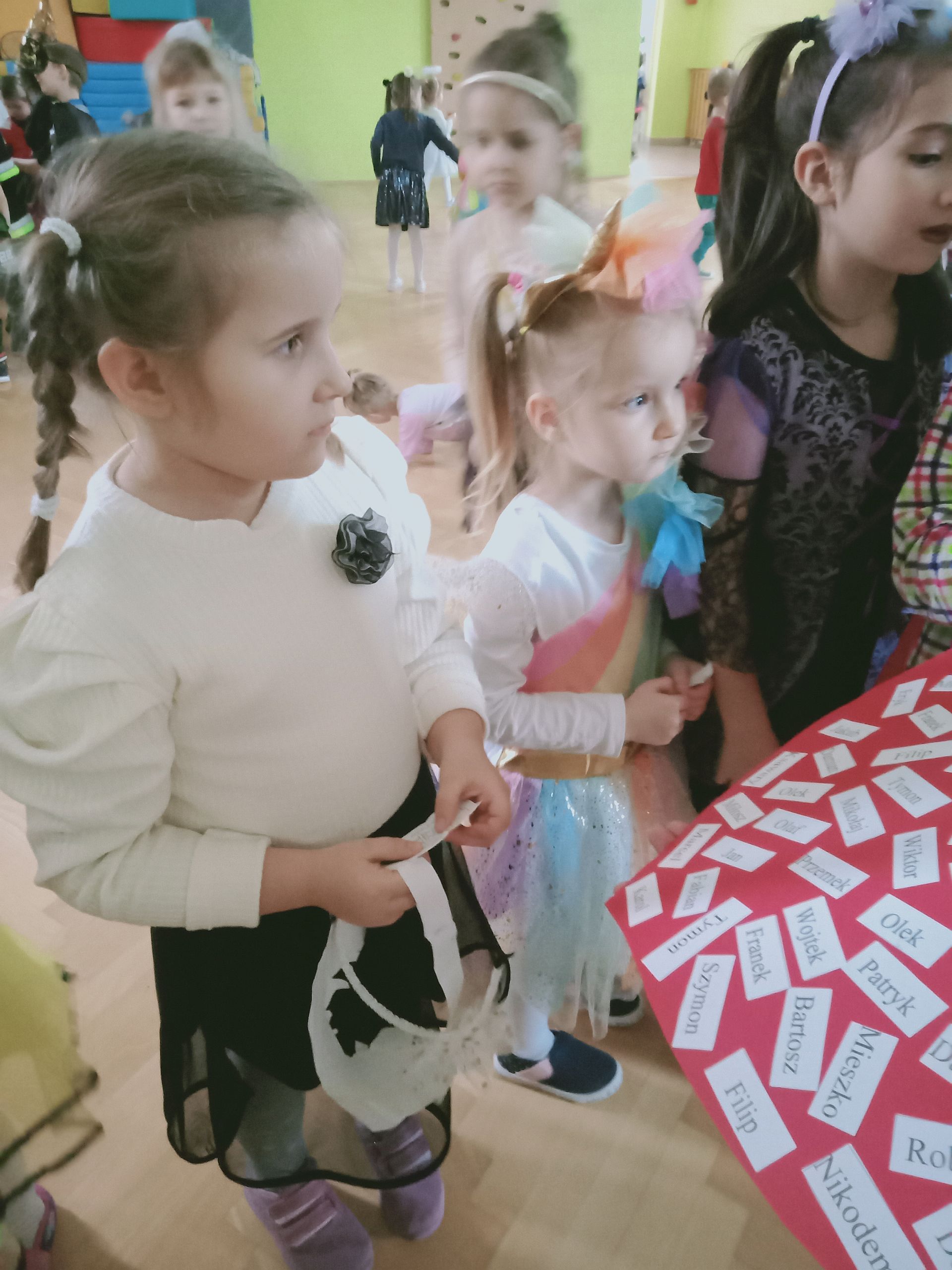 Gallery image 9978